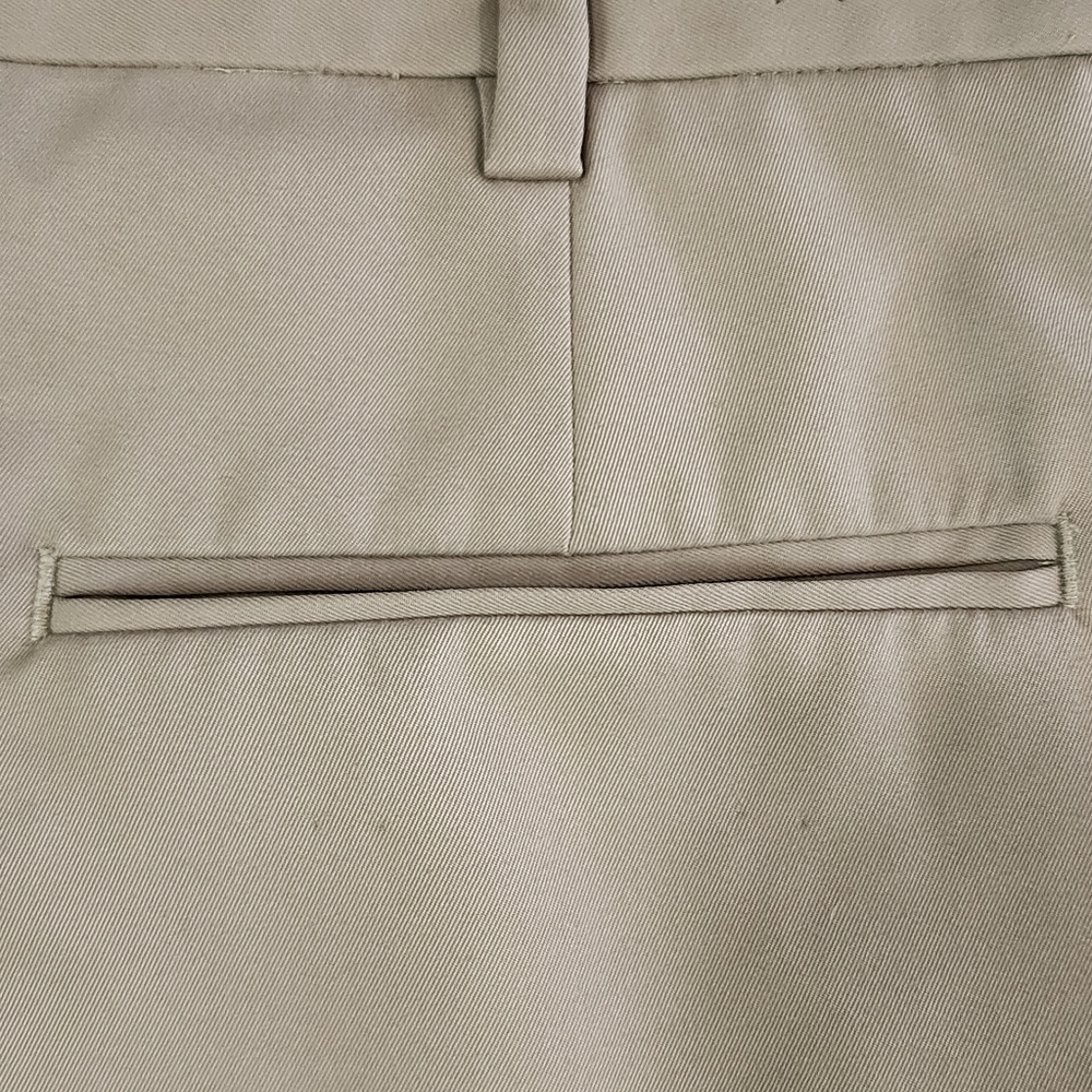 Mens Grand Slam Khaki Shorts size 42 - Picture 7 of 9